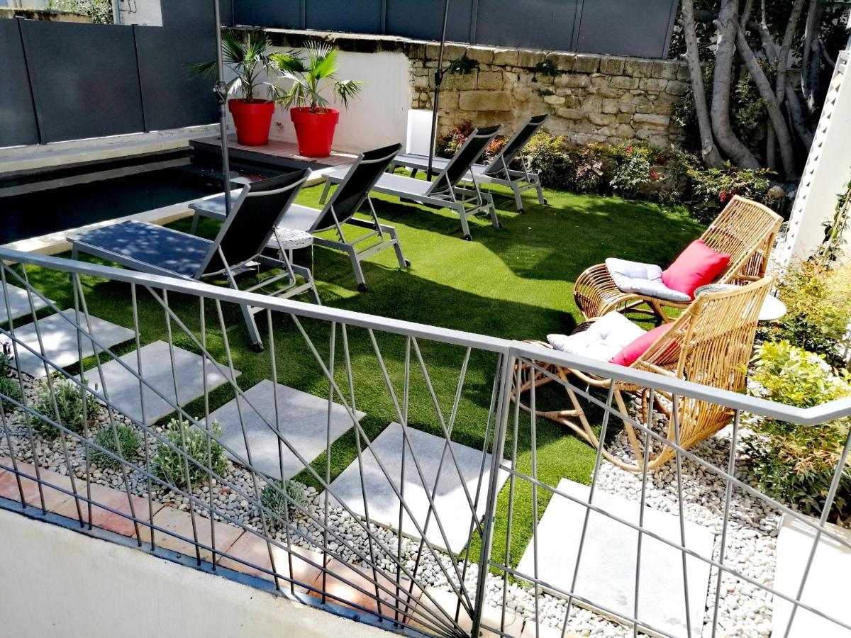 La Maison Grivolas Appartements Et Maison D'Hotes Avignon Eksteriør bilde