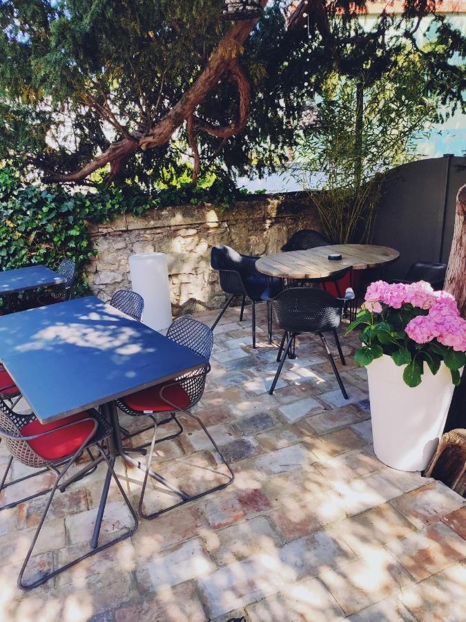 La Maison Grivolas Appartements Et Maison D'Hotes Avignon Eksteriør bilde