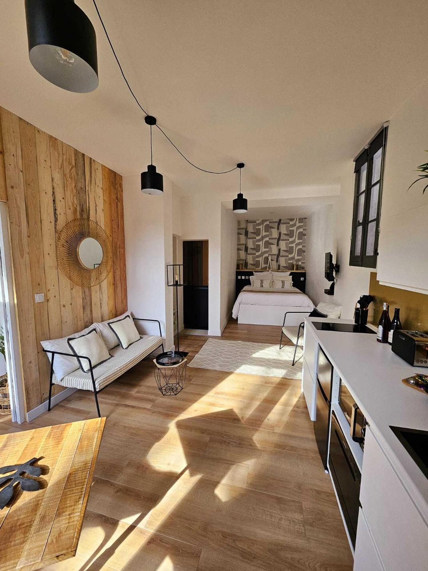 La Maison Grivolas Appartements Et Maison D'Hotes Avignon Eksteriør bilde